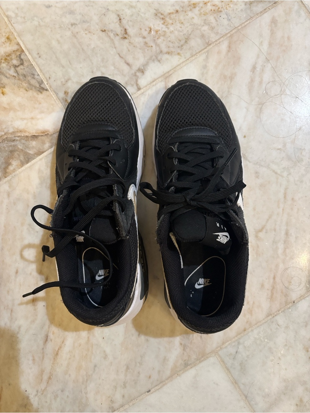 Nike Black and White Air Max Trainer Sneakers - Picture 3 of 5